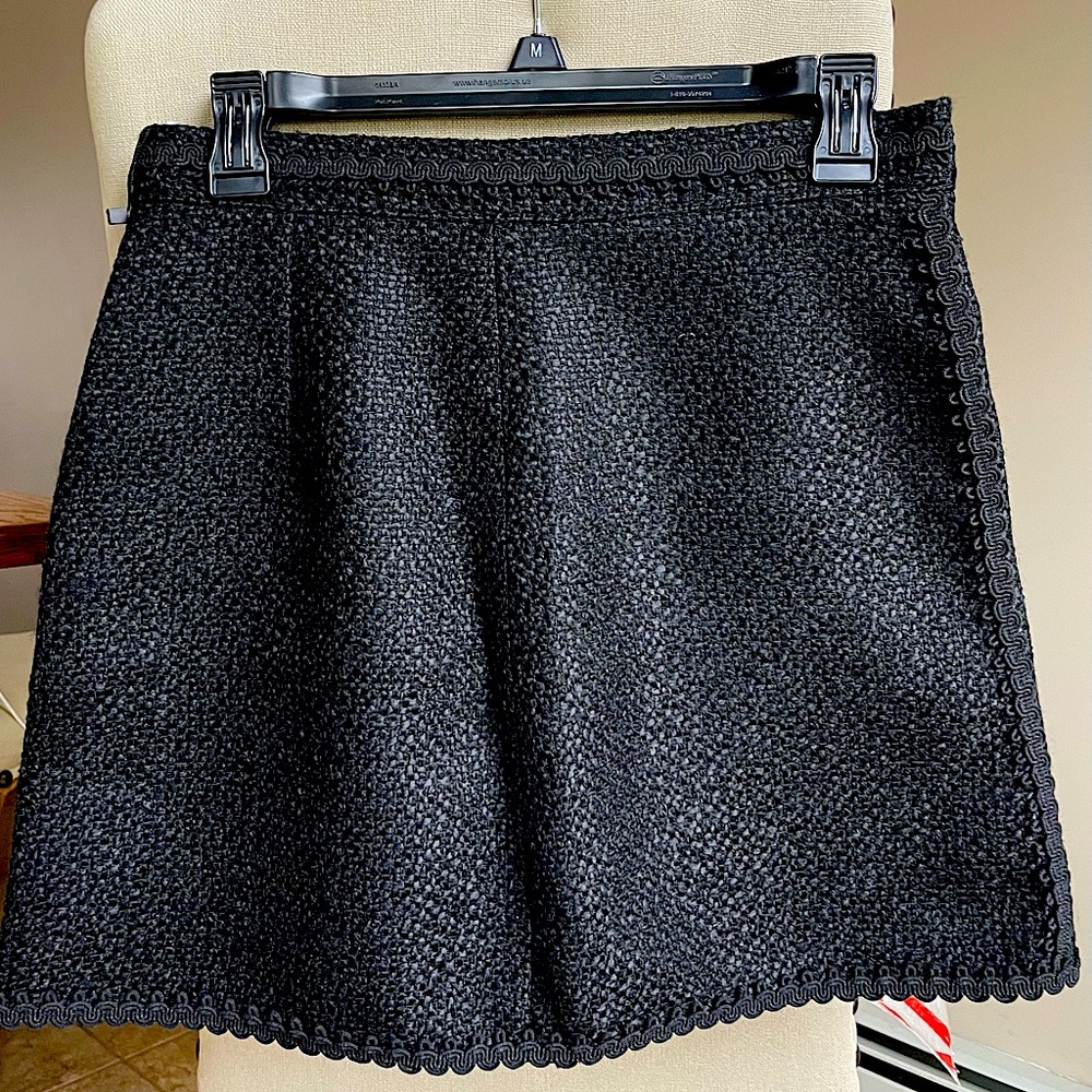 Zara new Tweed black skirt side S